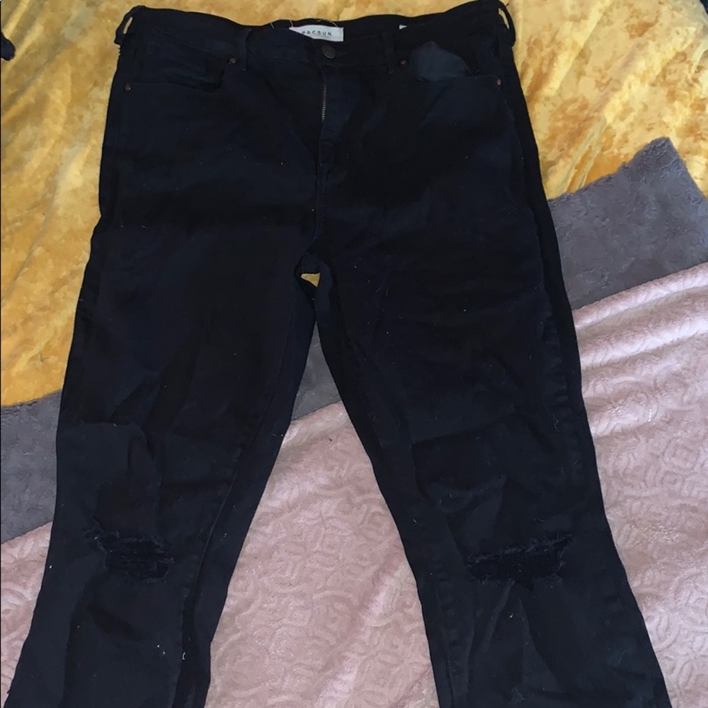 Black distressed jeans